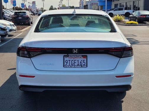 2025 Honda Accord LX