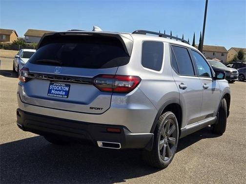 2025 Honda Pilot Sport