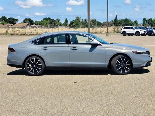 Urban Gray Pearl 2026 Honda Accord Hybrid Touring