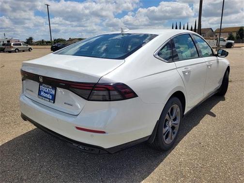Platinum White Pearl 2026 Honda Accord Hybrid EX-L