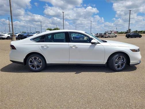 Platinum White Pearl 2026 Honda Accord Hybrid EX-L