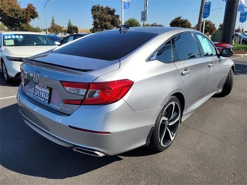 2022 Honda Accord Sport SE