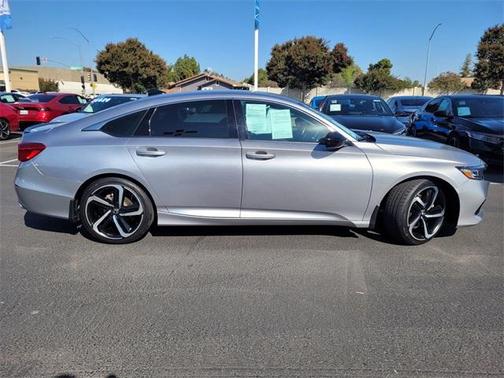 2022 Honda Accord Sport SE