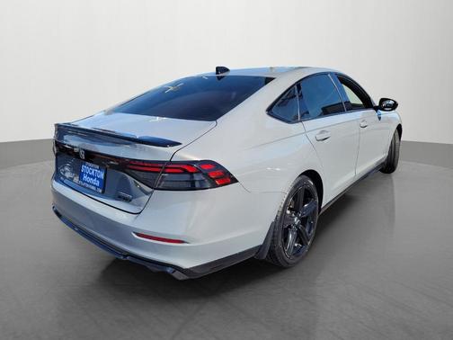 2023 Honda Accord Hybrid Sport-L