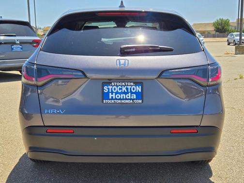 2026 Honda HR-V LX