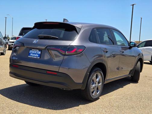 2026 Honda HR-V LX