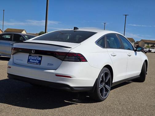 2025 Honda Accord Hybrid Sport