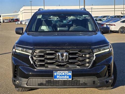 2025 Honda Pilot Sport