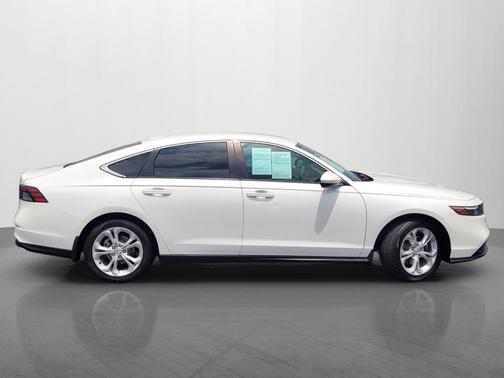 Platinum White 2023 Honda Accord LX