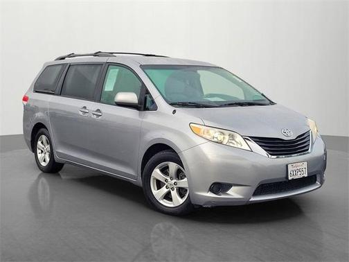 2012 Toyota Sienna Base