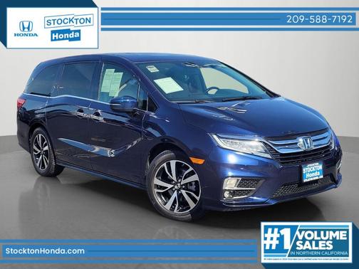 Obsidian Blue 2018 Honda Odyssey Elite