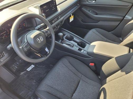 Urban Gray Pearl 2026 Honda Accord SE