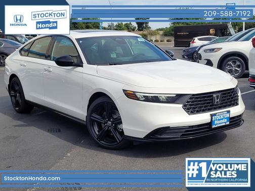 Platinum White Pearl 2026 Honda Accord Hybrid Sport-L