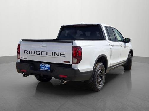 2025 Honda Ridgeline TrailSport+