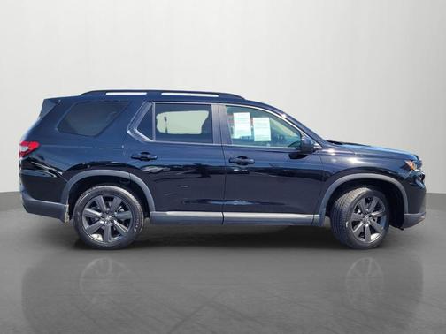Black 2023 Honda Pilot Sport