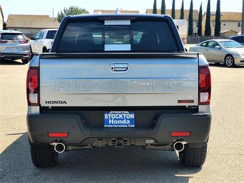 Solar Silver Metallic 2026 Honda Ridgeline TrailSport+