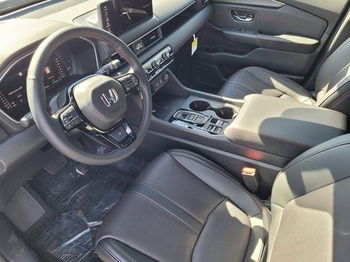 Sonic Gray Pearl 2026 Honda Pilot Black Edition