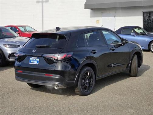 Crystal Black Pearl 2026 Honda HR-V Sport