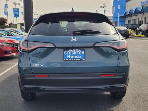 2026 Honda HR-V LX