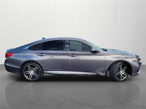 2022 Honda Accord Hybrid Touring