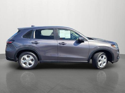 Modern Steel Metallic 2024 Honda HR-V LX