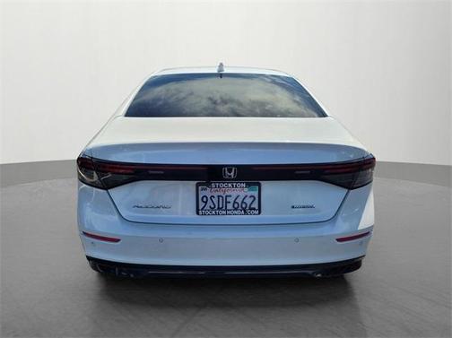 Platinum White Pearl 2024 Honda Accord Hybrid EX-L