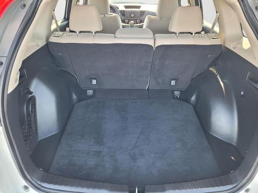 Diamond White Pearl 2015 Honda CR-V LX