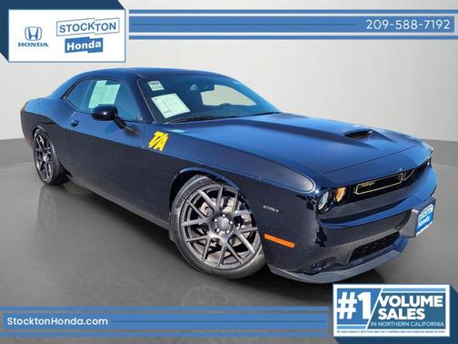 2017 Dodge Challenger R/T