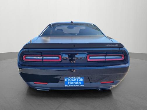 2017 Dodge Challenger R/T