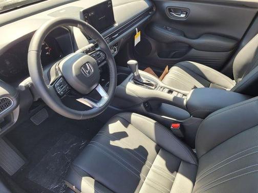 Crystal Black Pearl 2027 Honda HR-V EX-L