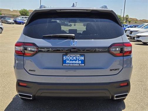 2025 Honda Pilot Sport
