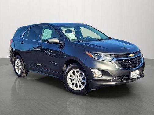 Graphite Metallic 2020 Chevrolet Traverse LT Cloth