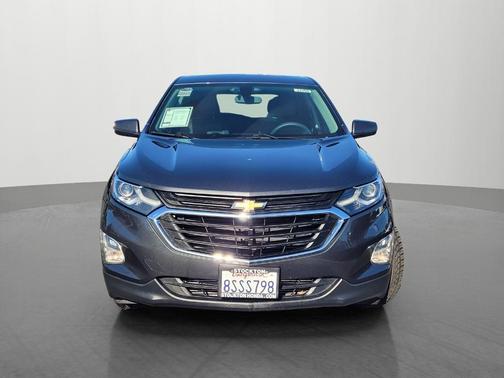 Graphite Metallic 2020 Chevrolet Traverse LT Cloth