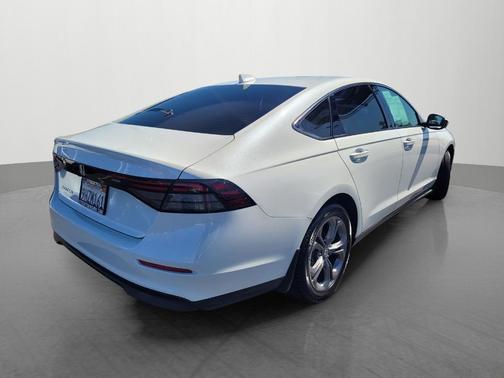 Platinum White 2023 Honda Accord EX