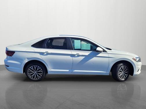 Pure White 2020 Volkswagen Jetta 1.4T SE