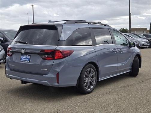2026 Honda Odyssey Touring