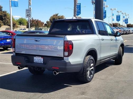 2025 Honda Ridgeline Sport