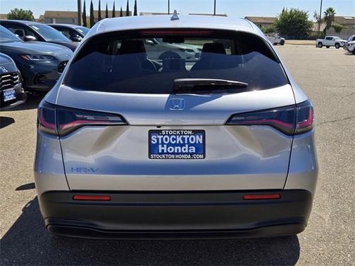 2026 Honda HR-V LX