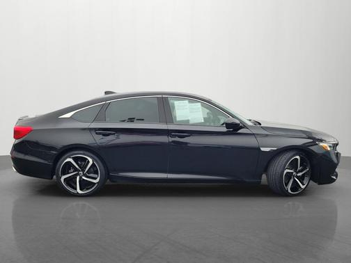 Crystal Black Pearl 2022 Honda Accord Sport 1.5T