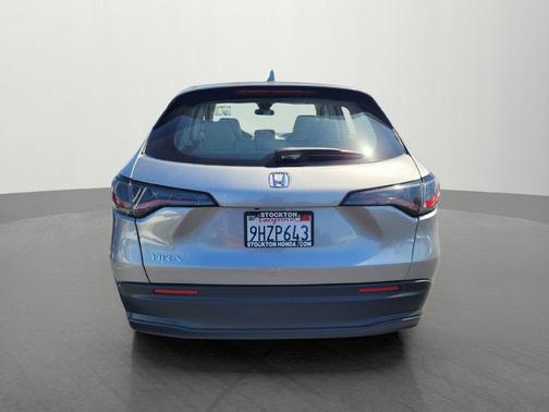 Gray 2024 Honda HR-V LX