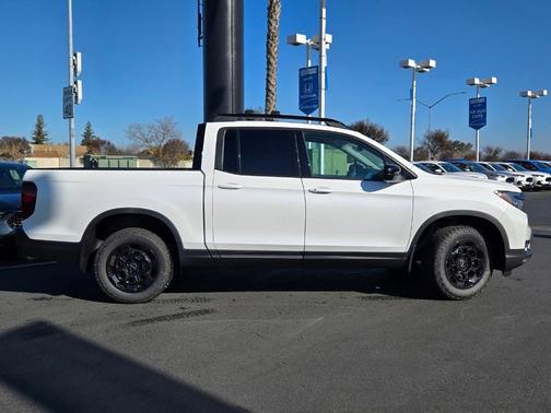 2025 Honda Ridgeline Sport+