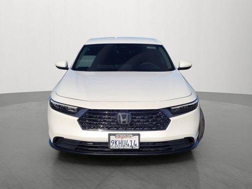 Platinum White Pearl 2024 Honda Accord LX
