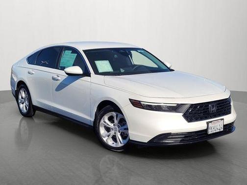 Platinum White Pearl 2024 Honda Accord LX