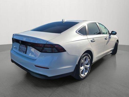 Platinum White Pearl 2024 Honda Accord LX