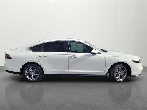 Platinum 2024 Honda Accord EX