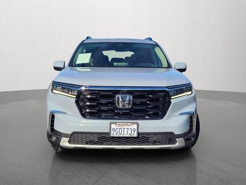 Pearl 2023 Honda Pilot Elite