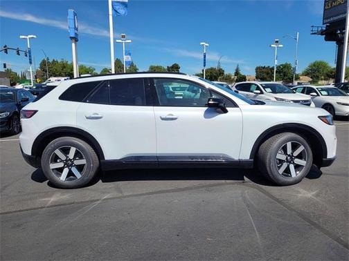 White Pearl 2026 Honda Prologue Touring