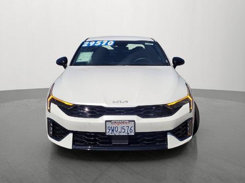 Snow White Pearl 2025 Kia K5 GT-Line