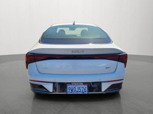 Snow White Pearl 2025 Kia K5 GT-Line