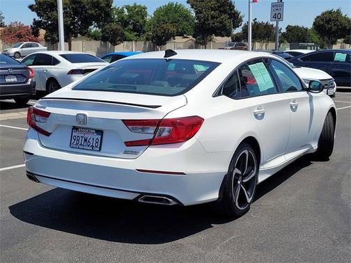 2022 Honda Accord Sport SE